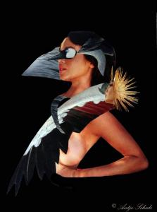 VogelfrauTechnik. Scherenschnitt